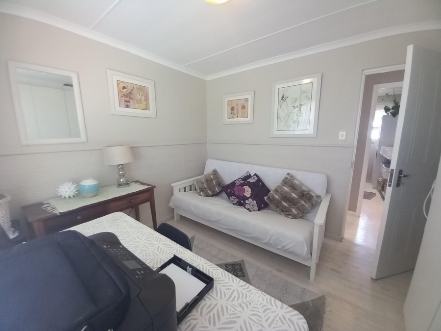 3 Bedroom Property for Sale in Tergniet Western Cape